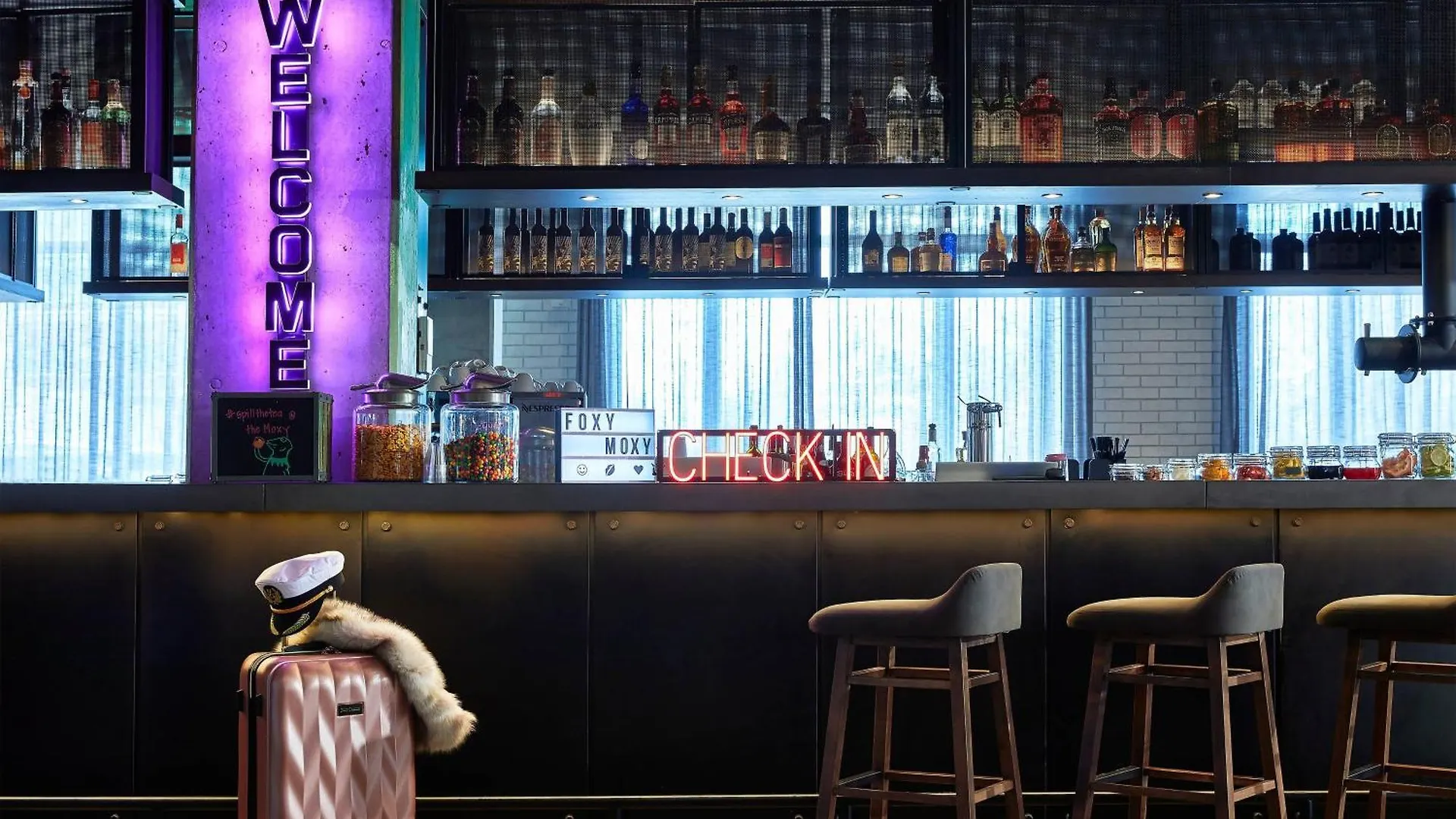 Moxy Columbus Short North Hotel