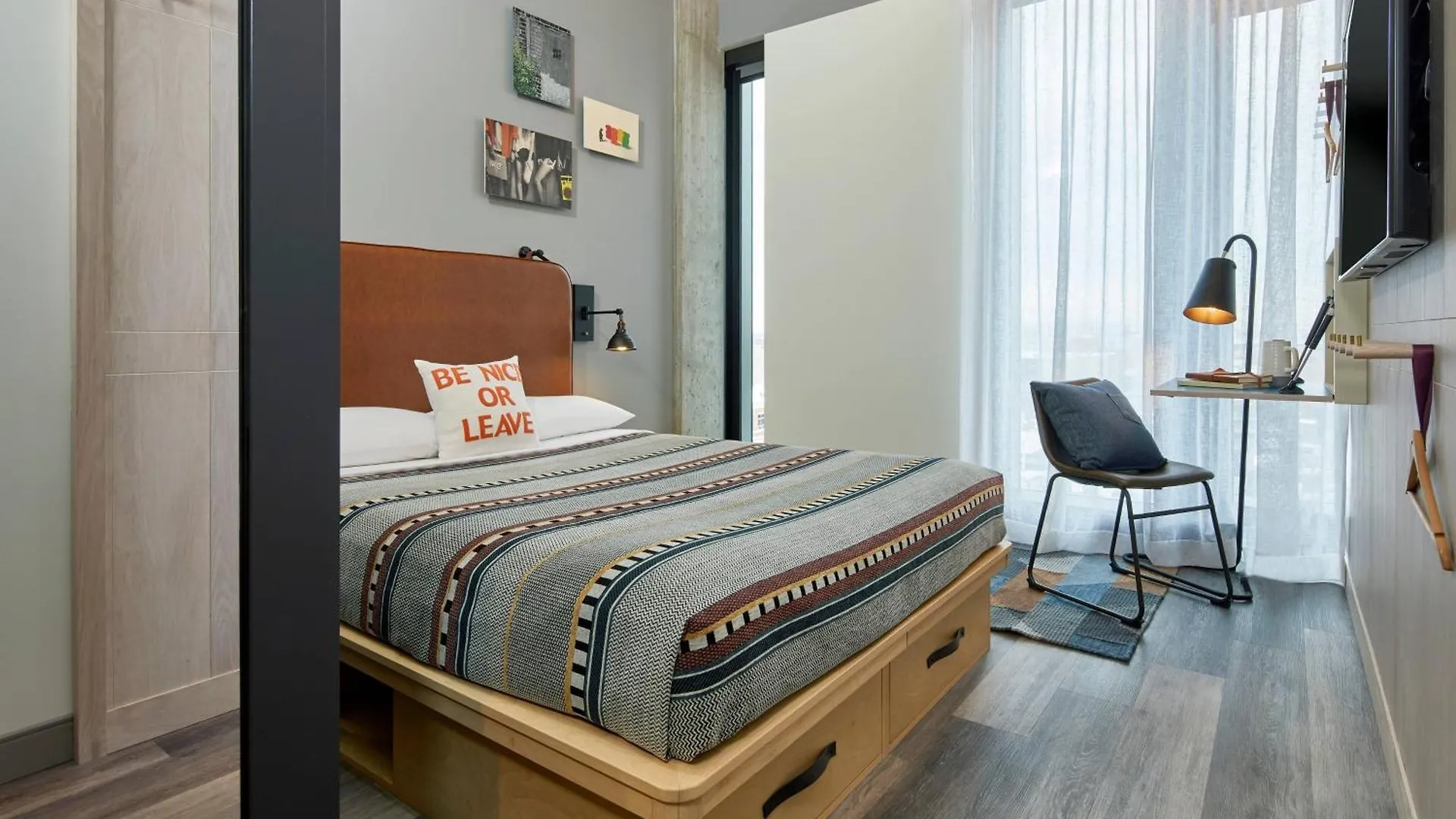 Moxy Columbus Short North Hotell
